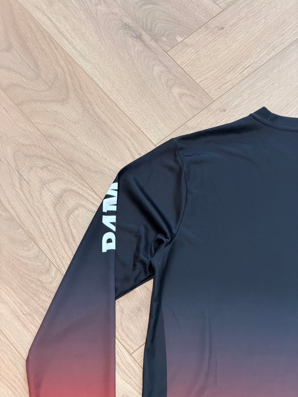 Red fade jersey