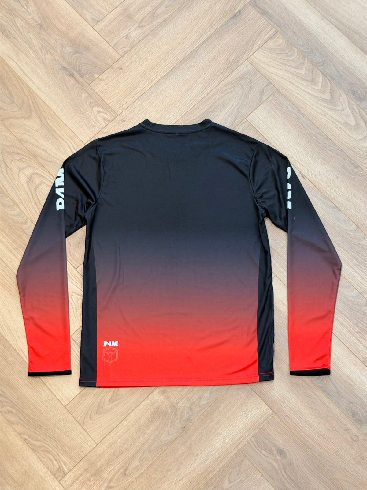 Red fade jersey