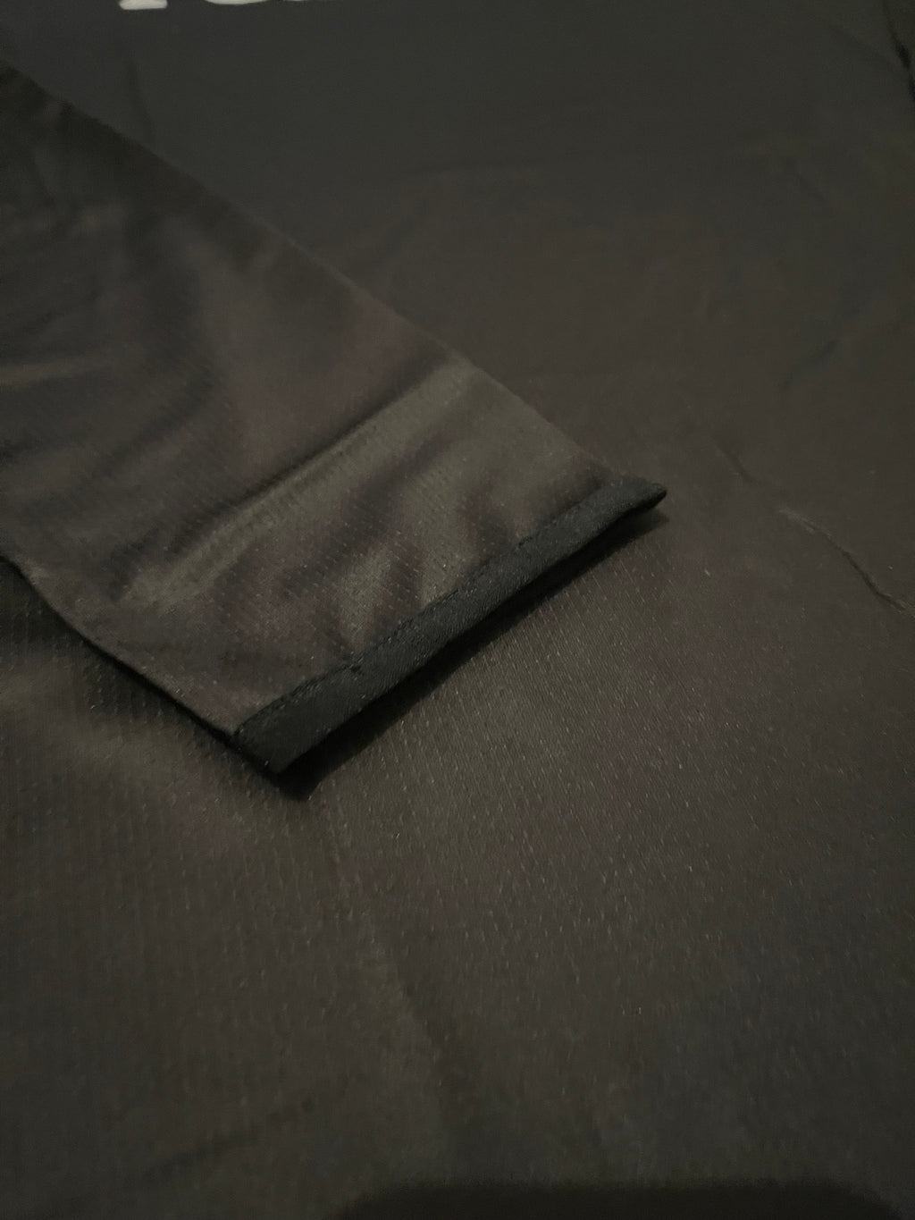 Black stealth jersey (dry fit)