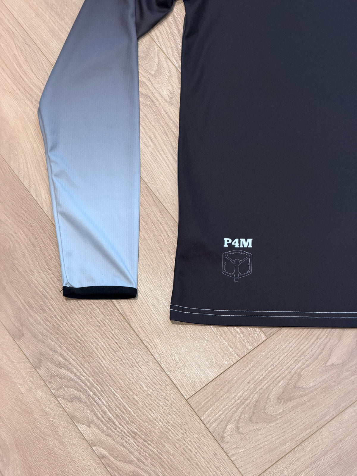 Black fade jersey